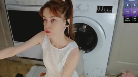 Amina online show from September 24, 4:50 pm