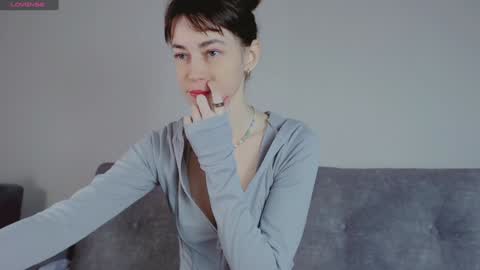 Amina online show from January 9, 11:36 am