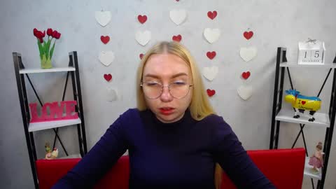 BeatriceFlyy online show from December 14, 4:30 pm