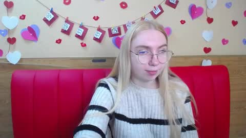 BeatriceFlyy online show from February 20, 12:15 pm