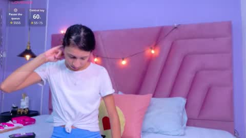 Shalom  online show from January 11, 7:52 pm