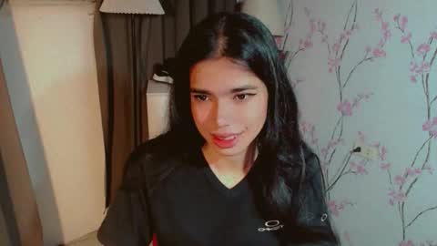 TRIXIE online show from December 17, 11:36 am