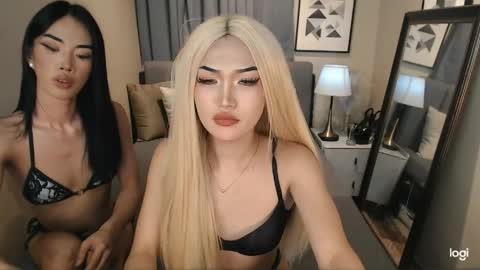 PEARL X NIKKI online show from June 3, 6:35 pm