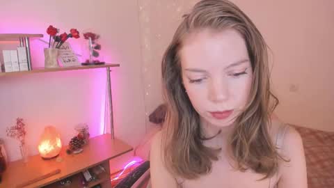 Eliise online show from October 3, 2:00 pm