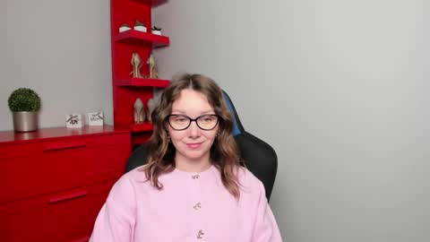 Zoe online show from September 23, 5:49 am