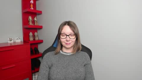 Zoe online show from February 13, 8:16 am