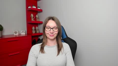 Zoe online show from October 1, 7:35 am