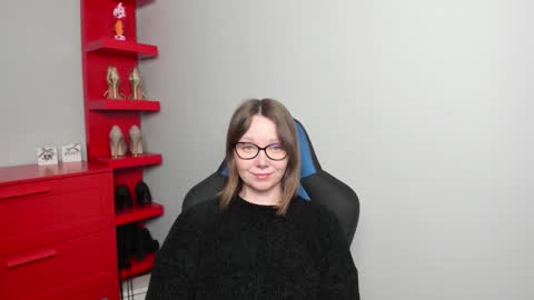 Zoe online show from February 18, 7:51 am