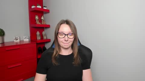 Zoe online show from October 14, 7:22 am