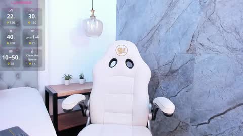 beca online show from October 15, 8:44 pm