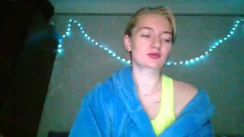 BeckiXJewelqw online show from May 29, 8:56 am