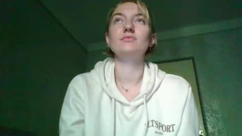 BeckiXJewelqw online show from May 14, 8:31 am