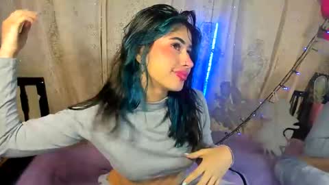 modelo independiente online show from February 10, 10:40 pm