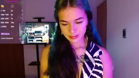   online show from March 6, 12:09 pm