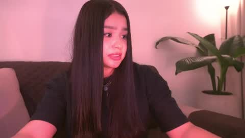 bella_pari online show from April 21, 9:05 am