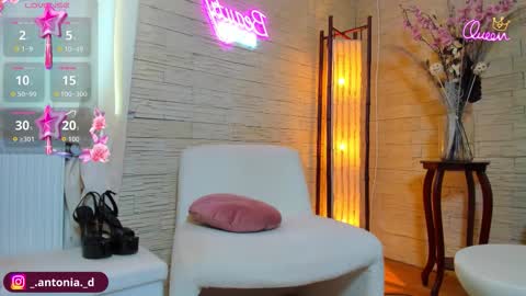 bella_posh online show from February 1, 7:51 am