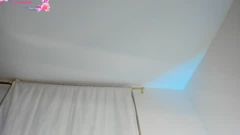 Bella Dajud online show from June 21, 4:38 am