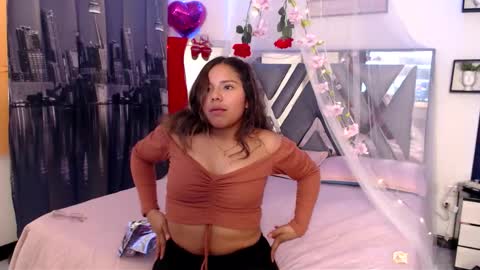 Bella Baker online show from September 17, 10:52 pm