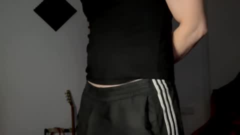 bellacherry29 online show from May 25, 12:42 am