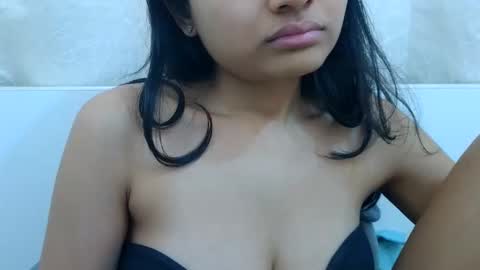 bellacrystall online show from March 25, 6:49 am