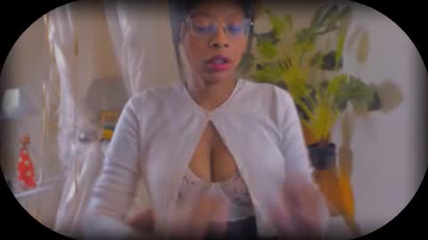 Bellah online show from October 20, 6:00 pm