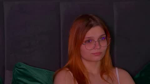 BellaMarebelle online show from October 12, 4:59 am