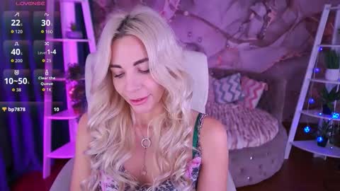 Bella online show from January 10, 3:28 pm