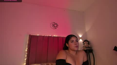 Bella online show from April 27, 11:35 pm