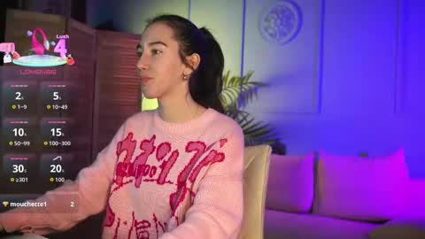 Bella online show from September 29, 3:39 pm