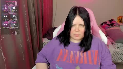 LinaBoo online show from March 19, 4:39 am