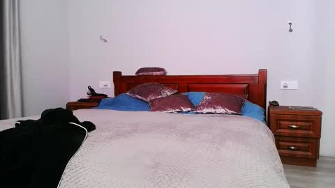 betty_sw online show from September 18, 2:37 pm