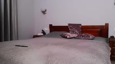 betty_sw online show from December 2, 1:13 pm