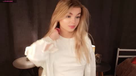 Maddie online show from January 26, 3:14 pm