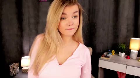 Maddie online show from February 19, 4:22 pm