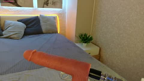 Betty online show from April 13, 8:53 pm