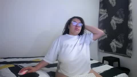 Bianca Tuesday to Sunday from 2am to 6am UTC-5 online show from April 3, 8:45 am