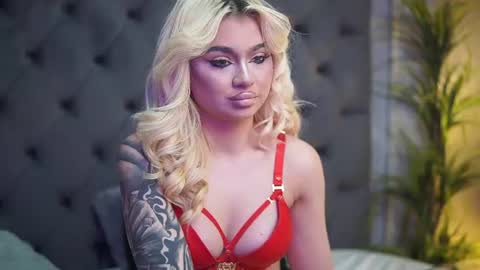  Bianka  online show from July 6, 8:33 pm