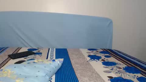 Estrella online show from October 2, 9:25 am