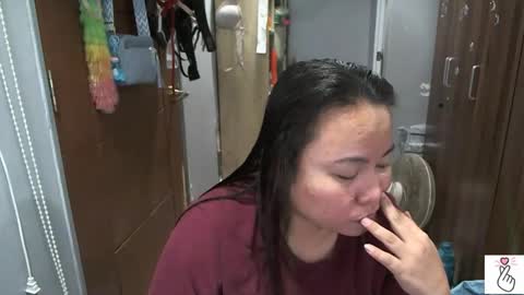 bigboobslyn online show from April 28, 7:01 am