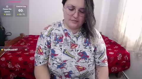 Monica online show from November 19, 8:53 pm