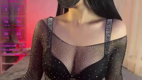 Kitty online show from October 17, 1:47 pm