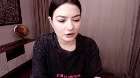 Mon Mon online show from October 19, 2:57 am