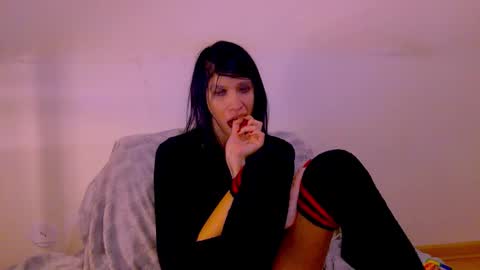 Kristin online show from January 12, 1:22 am