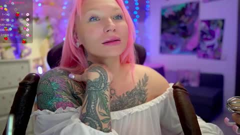 Alice online show from February 11, 7:48 pm