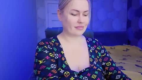 blackeyes11 online show from March 21, 3:44 am