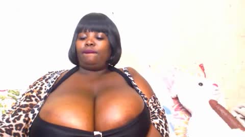 blackladyqx online show from January 5, 5:27 pm