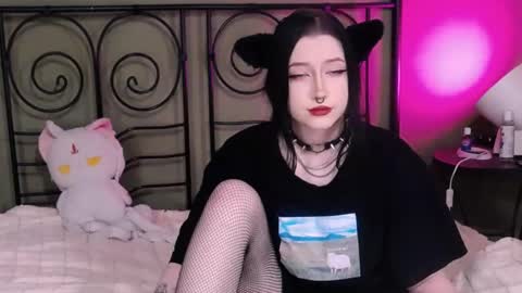 blacky_tea online show from October 17, 10:13 pm