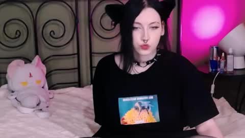 blacky_tea online show from October 4, 4:55 pm