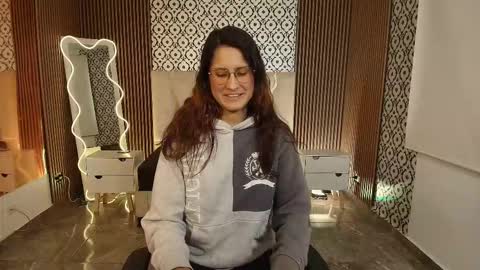 blaze_tay1 online show from January 14, 3:11 am