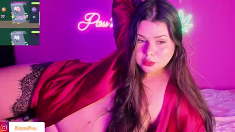 Pau online show from January 17, 2:08 am